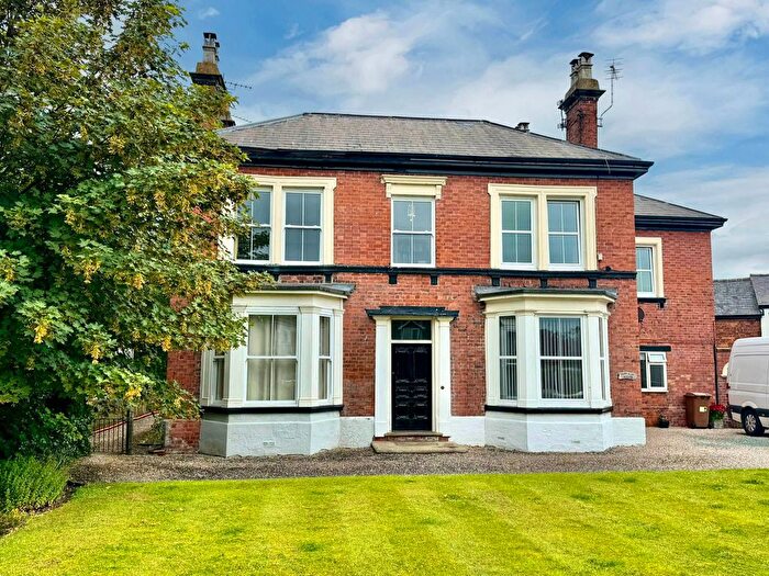 3 Bedroom Flat For Sale In Old St. Martins Road, Gobowen, Oswestry, SY11
