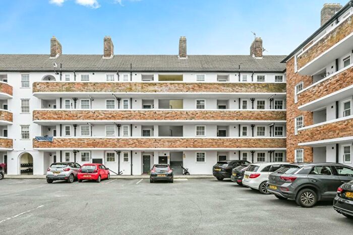 1 Bedroom Apartment To Rent In Abbeygate Apartments, L15