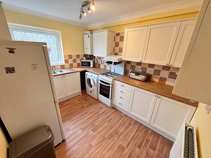 2 Bedroom Flat For Sale In High Street, Abersychan, Pontypool, NP4
