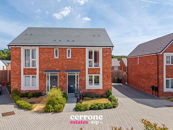 3 Bedroom Semi Detached House For Sale In Cofton Hackett, B45
