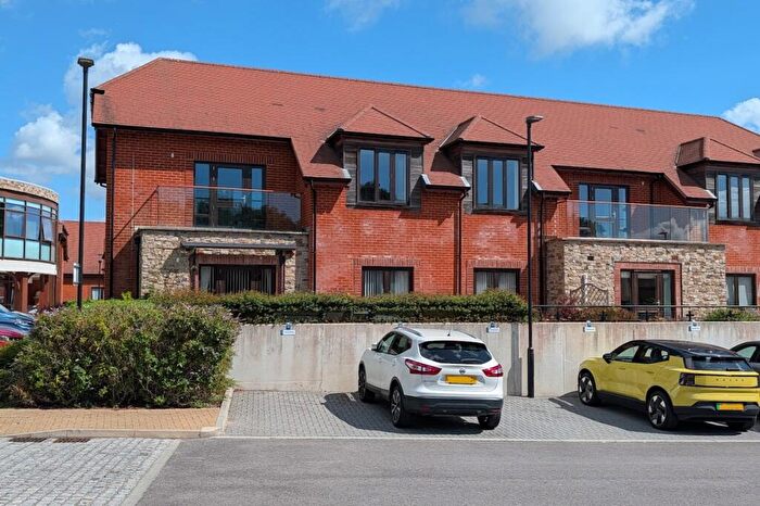 2 Bedroom Apartment For Sale In Friary Meadow, Titchfield, PO15