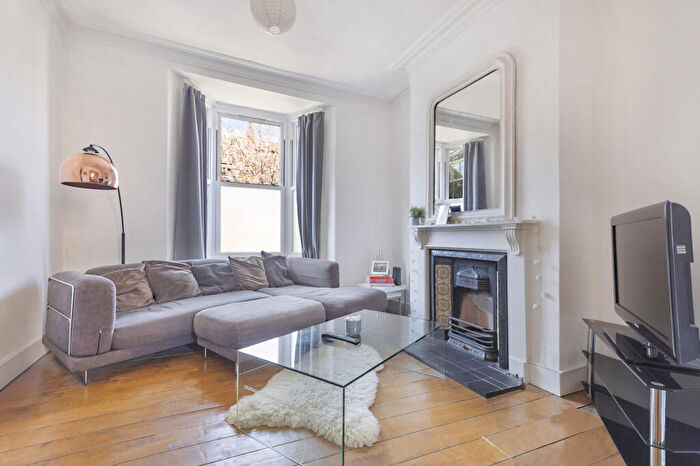 3 Bedroom Terraced House For Sale In Relf Road, Peckham, SE15