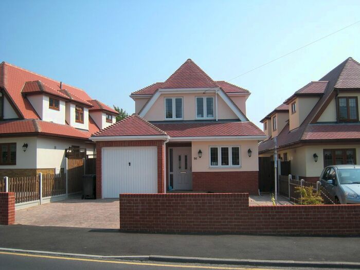 4 Bedroom Detached House To Rent In Plumberow Avenue, Hockley, SS5