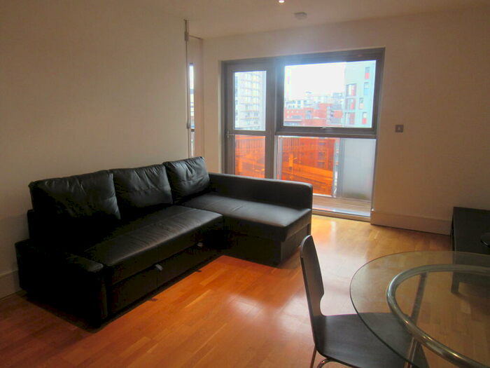 1 Bedroom Apartment To Rent In The Lock, Manchester, M1