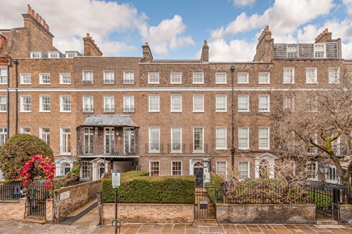 8 Bedroom Terraced House For Sale In Cheyne Court, London, SW3