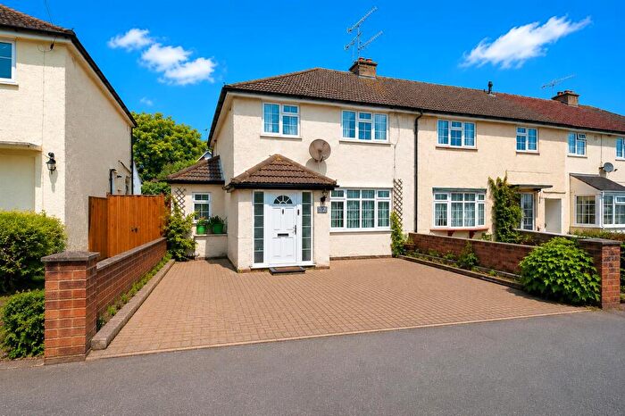 3 Bedroom House For Sale In Coombes Road, London Colney, St. Albans, AL2