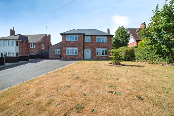 3 Bedroom Detached House For Sale In Whyburn Lane, Hucknall, Nottingham, Nottinghamshire, NG15