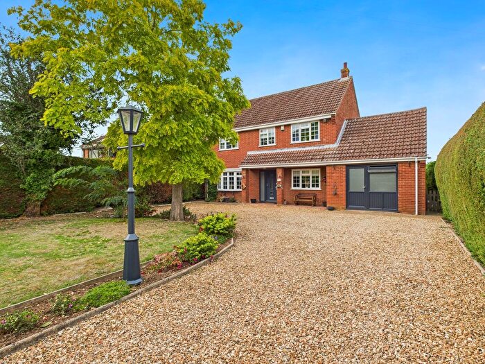 4 Bedroom Detached House For Sale In Northgate Way, Terrington St Clement, King's Lynn, PE34