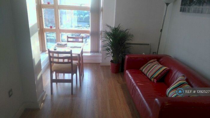 2 Bedroom Flat To Rent In Newton Street, Manchester, M1