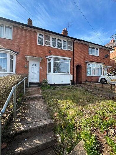 3 Bedroom Semi Detached House To Rent In Quarry Road, Selly Oak, Birmingham, West Midlands, B29