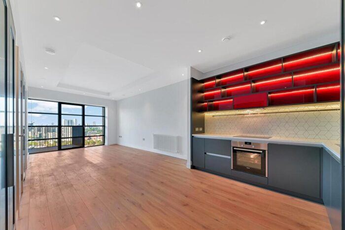 1 Bedroom Apartment To Rent In Amelia House, London City Island, London, E14