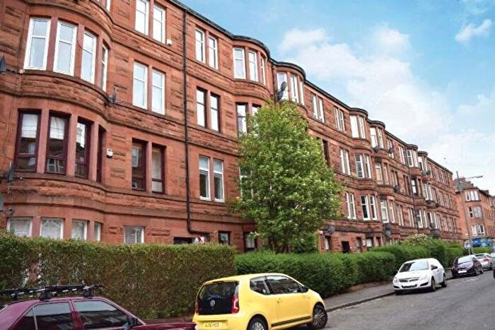 1 Bedroom Flat To Rent In Dundrennan Road, Battlefield, Glasgow, G42