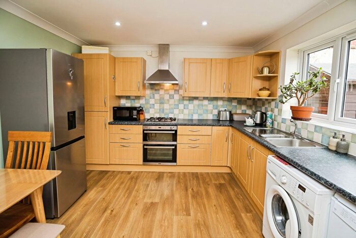 3 Bedroom Detached House For Sale In Willow Street, Oswestry, Shropshire, SY11