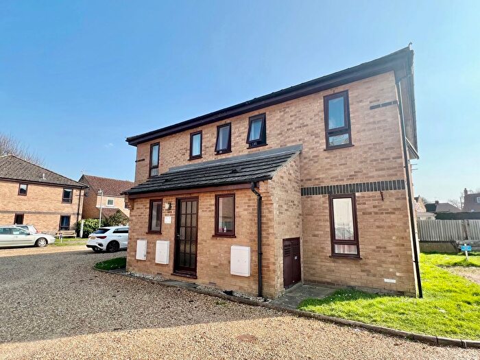 1 Bedroom Flat To Rent In Cedar Court, Ely, CB7