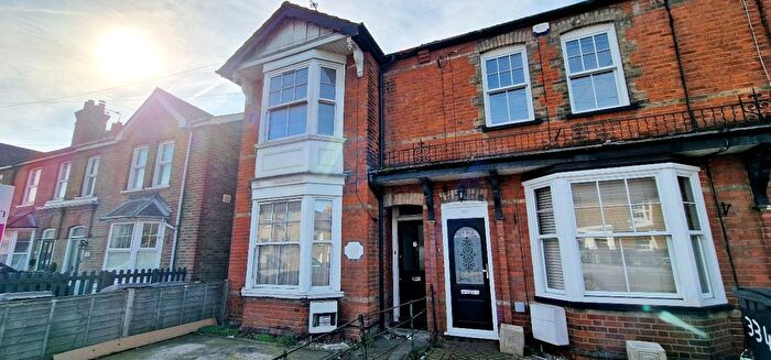 3 Bedroom Terraced House For Sale In Baddow Road, Chelmsford, Essex, CM2