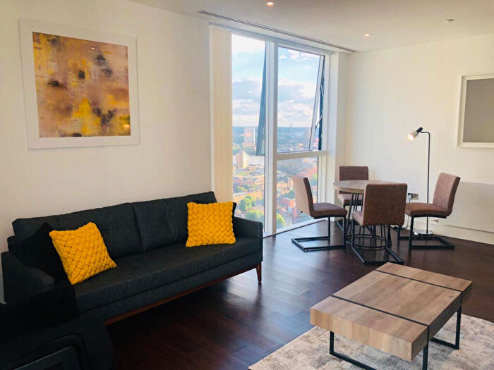 2 Bedroom Apartment To Rent In Maine Tower, Harbour Way, London, Greater London, E14