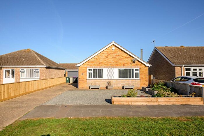 3 Bedroom Detached Bungalow For Sale In Storeys Lane, Burgh Le Marsh, PE24