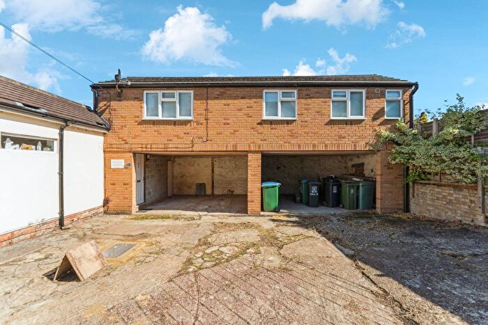 1 Bedroom Maisonette For Sale In Sotheron Road, Central Watford, WD17
