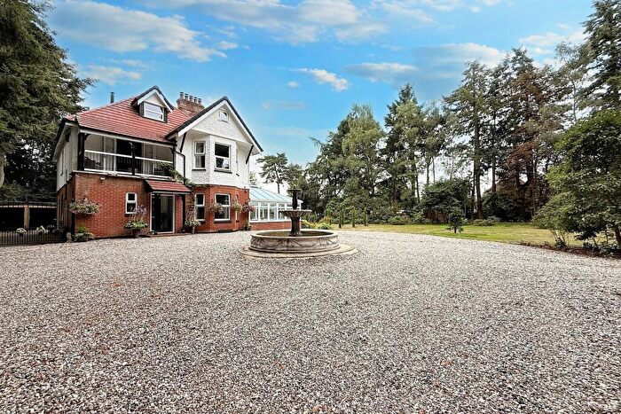 4 Bedroom Detached House For Sale In West Moors, BH22
