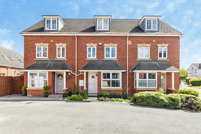4 Bedroom Property For Sale In Peart Place, Leeds, LS10