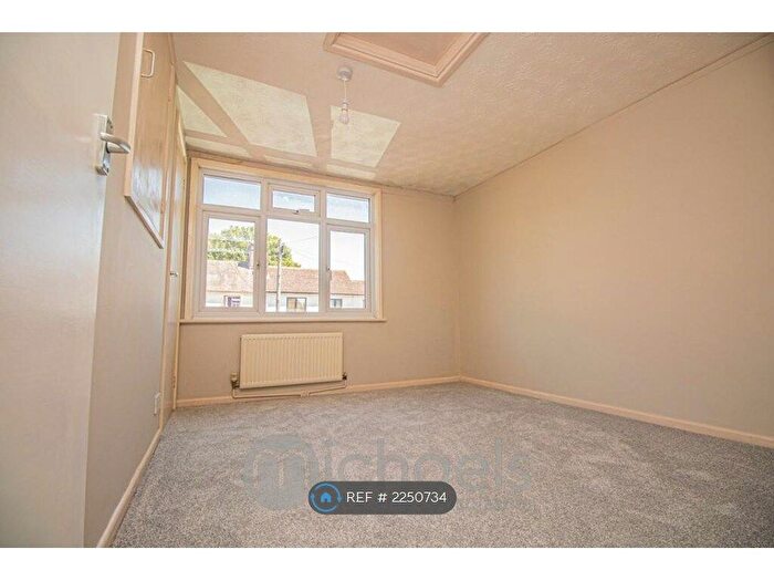 2 Bedroom Terraced House To Rent In Railway Street, Braintree, CM7