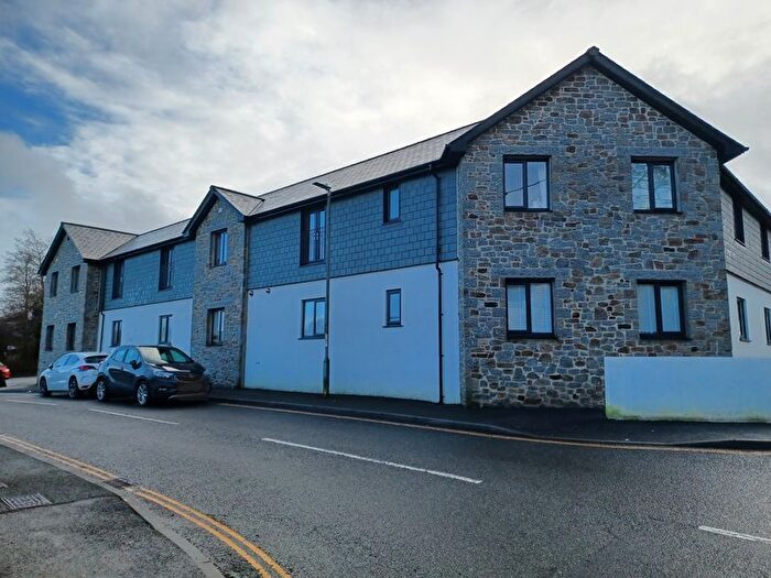 2 Bedroom Flat To Rent In Tregarrick Road, Roche, PL26