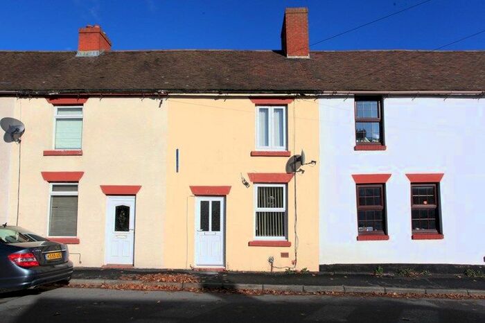 2 Bedroom Terraced House To Rent In Mount Road, Dawley, Telford, TF4