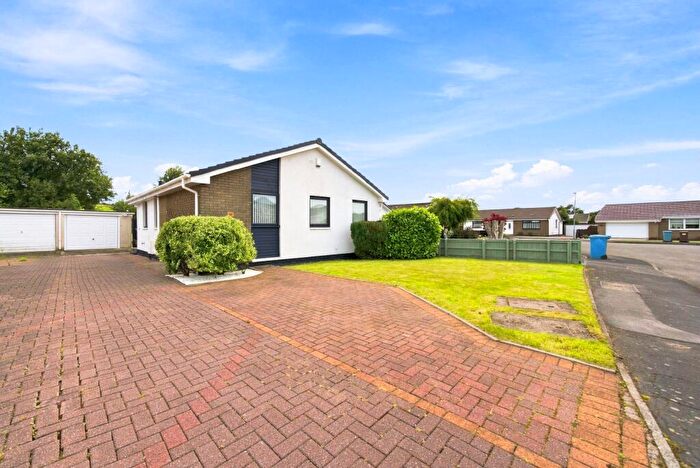 3 Bedroom Bungalow For Sale In Barbeth Gardens, Cumbernauld, Glasgow, G67