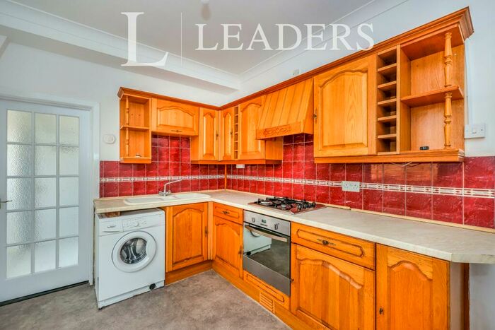 3 Bedroom Terraced House To Rent In Ernest Road, PO1