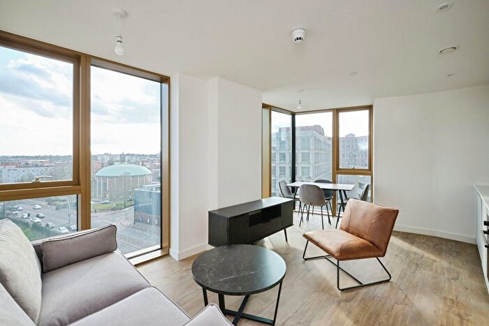 2 Bedroom Flat For Sale In Essex Street, Birmingham, B5
