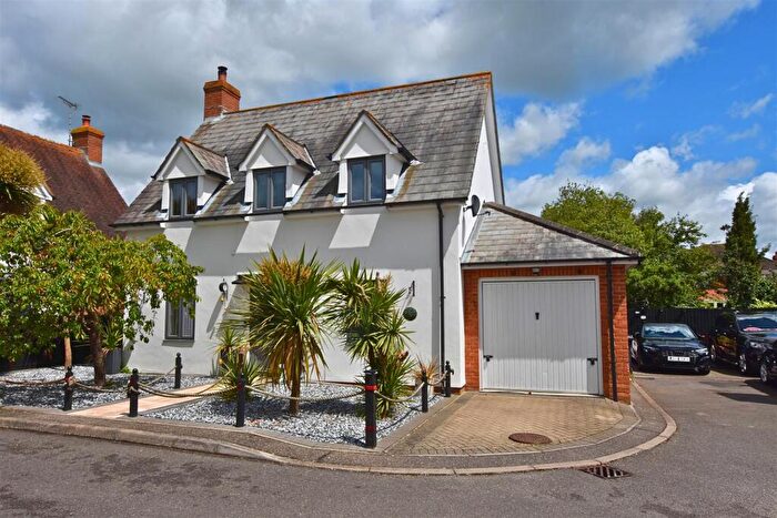 3 Bedroom Detached House For Sale In Gimli Watch, South Woodham Ferrers, CM3
