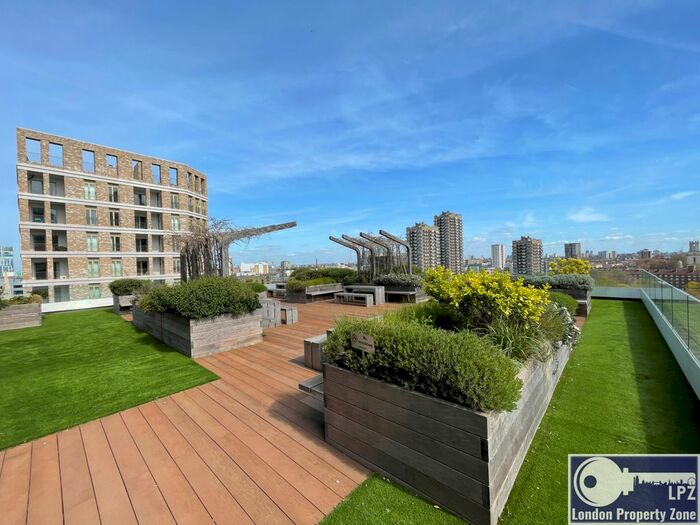 2 Bedroom Flat To Rent In Emery Way, London, E1W