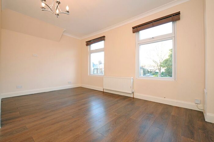 1 Bedroom Flat To Rent In Mary Place, London, W11