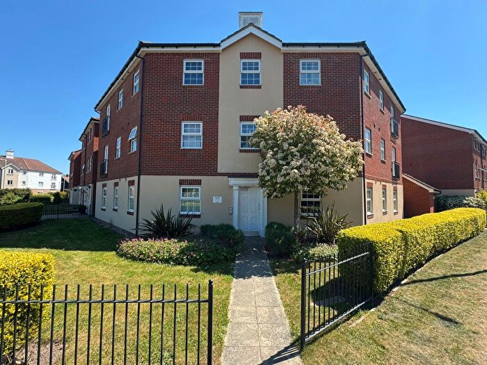 2 Bedroom Flat To Rent In Conifer House, Hundred Acre Way, IP28