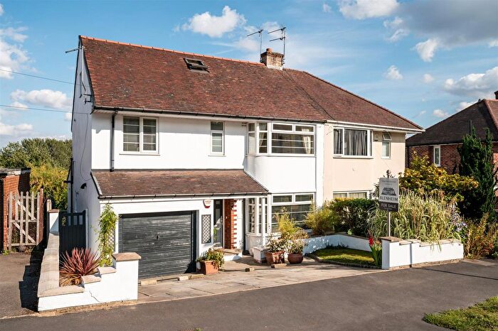4 Bedroom Semi Detached House For Sale In Hallamshire Road, Sheffield, S10