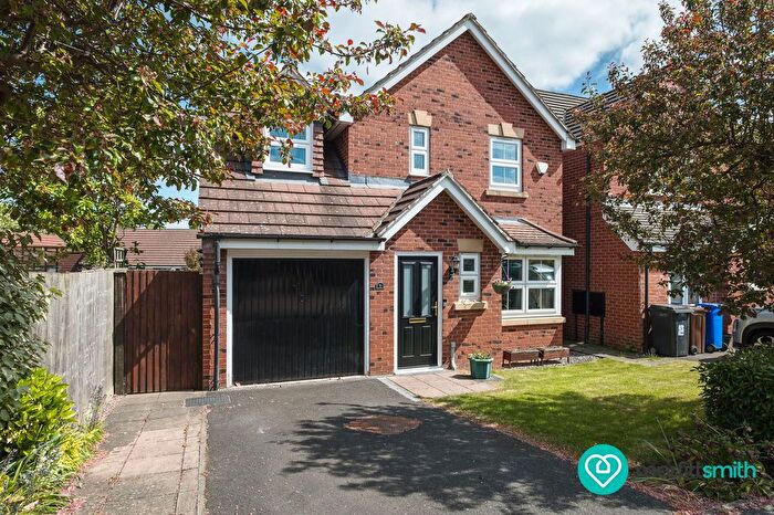 3 Bedroom Detached House For Sale In Glenwood Mews, Sheffield, S6