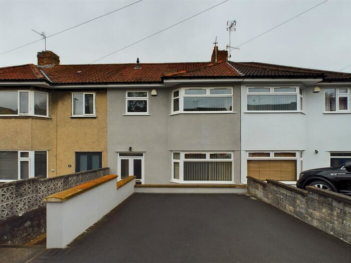 3 Bedroom Terraced House To Rent In Collingwood Avenue, Kingswood, BS15