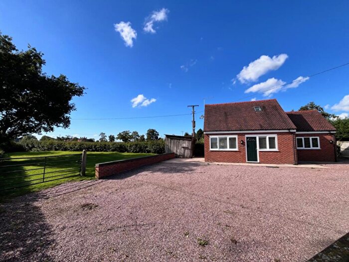 2 Bedroom Cottage To Rent In Poole, Nantwich, Cheshire, CW5