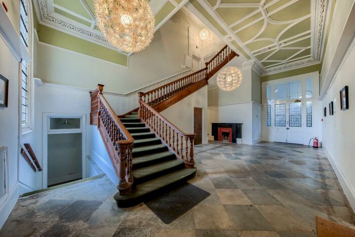 1 Bedroom Apartment To Rent In Kenilworth Road, Leamington Spa, Warwickshire, CV32