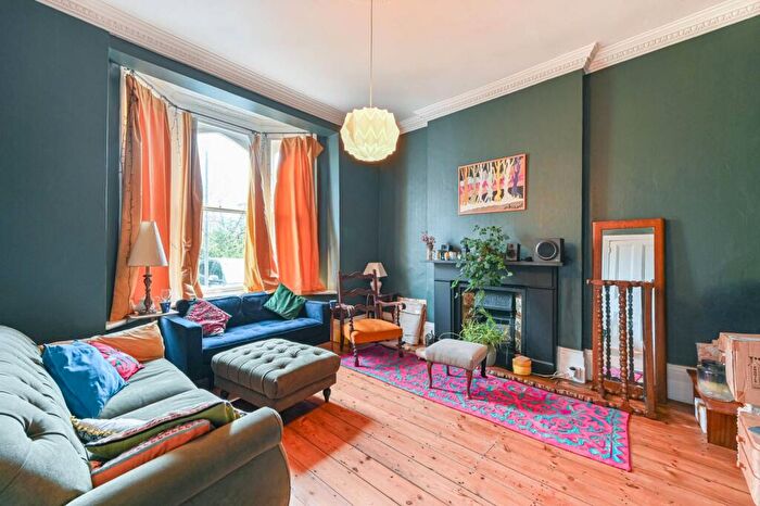 5 Bedroom Semi Detached House To Rent In Manor Mount, Forest Hill, London, SE23