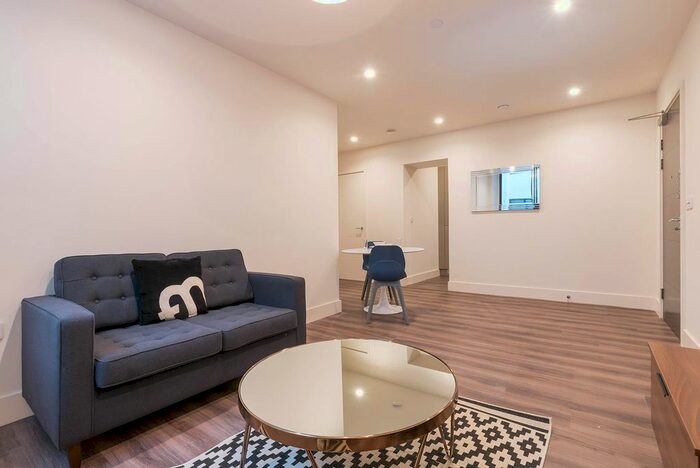 1 Bedroom Flat To Rent In The Lightwell, Cornwall Street, B3