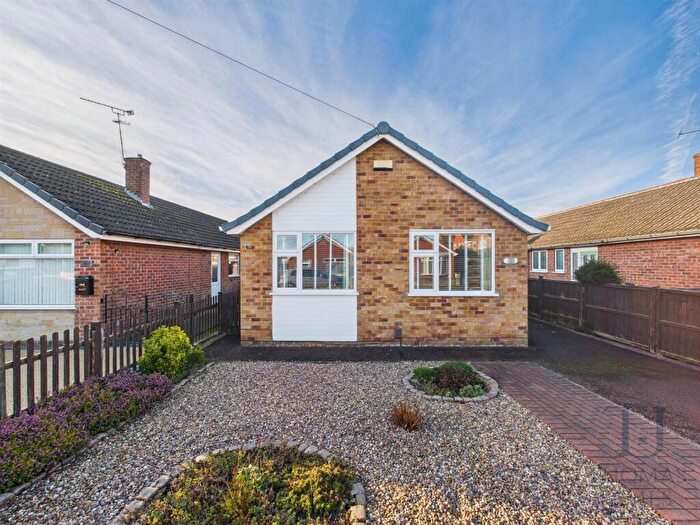 2 Bedroom Detached Bungalow For Sale In Fairham Close, Ruddington, Nottingham, NG11