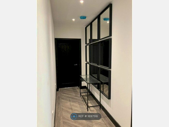 1 Bedroom Flat To Rent In Bradford Old Road, Bingley, BD16