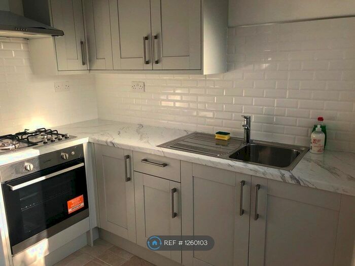 3 Bedroom Terraced House To Rent In Conway Road, Newport NP19