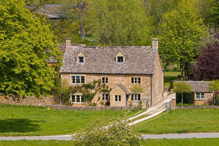 4 Bedroom Property For Sale In Wyck Rissington, Wyck Rissington, Gloucestershire, GL54