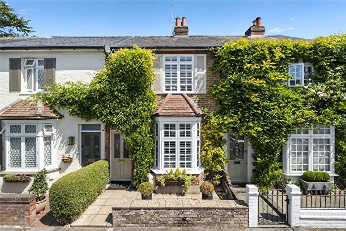 2 Bedroom Terraced House For Sale In Park Road, Esher, Surrey, KT10