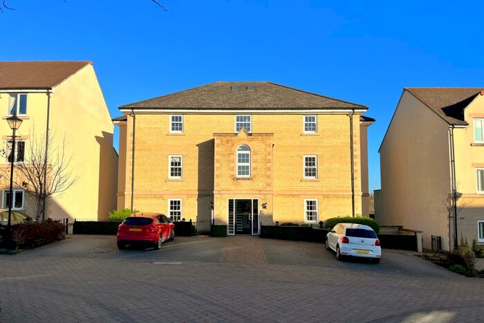 2 Bedroom Flat To Rent In Bowman's Mews, Stamford, PE9