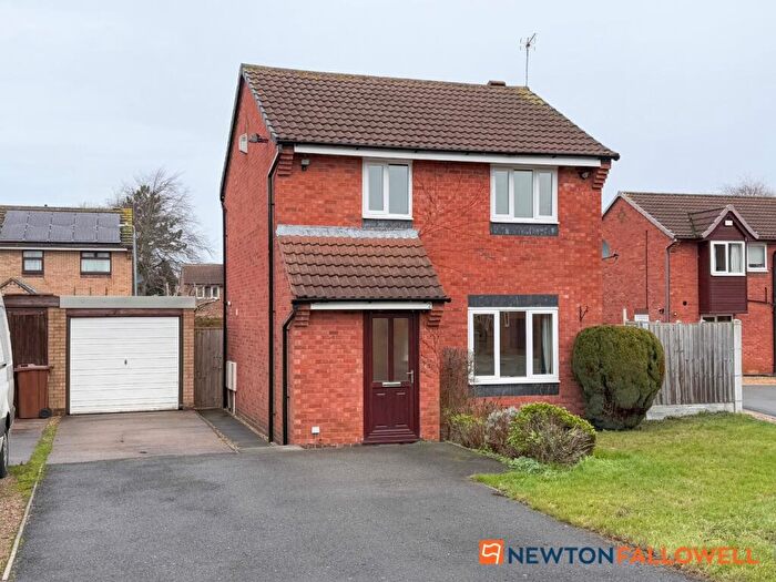 3 Bedroom Detached House For Sale In Robinson Close, Newark, NG24