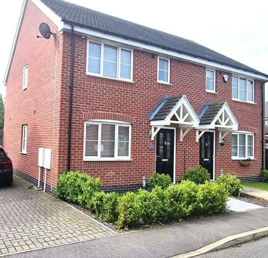 3 Bedroom Semi-Detached House To Rent In Poppy Close, Leicester, Leicestershire, LE8