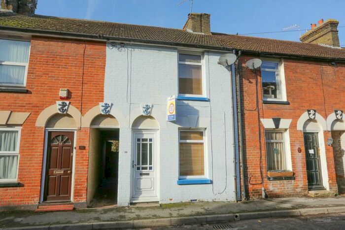 2 Bedroom Terraced House To Rent In Luton Road, Faversham, ME13